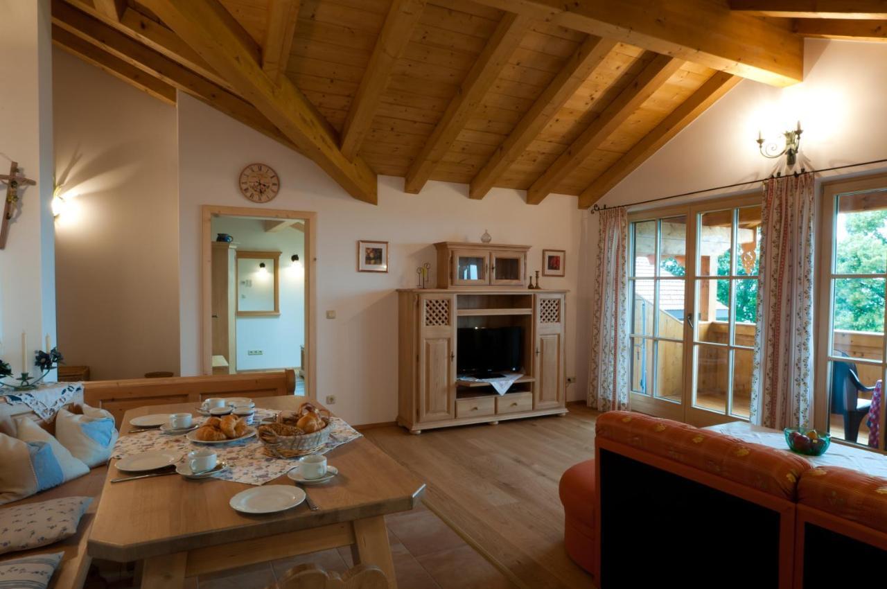 Hoderhof Apartment กราสเซา ภายนอก รูปภาพ