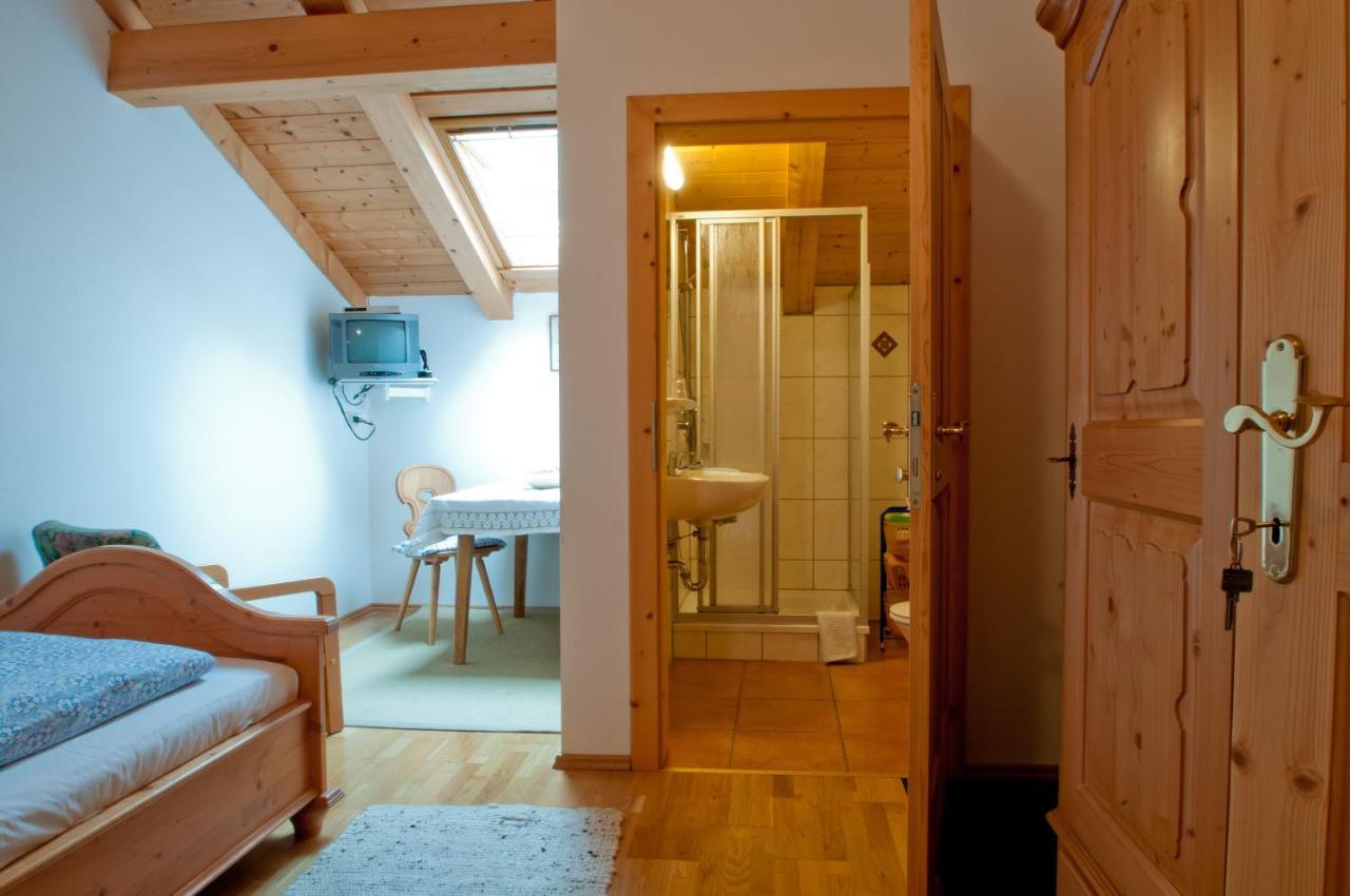 Hoderhof Apartment กราสเซา ภายนอก รูปภาพ